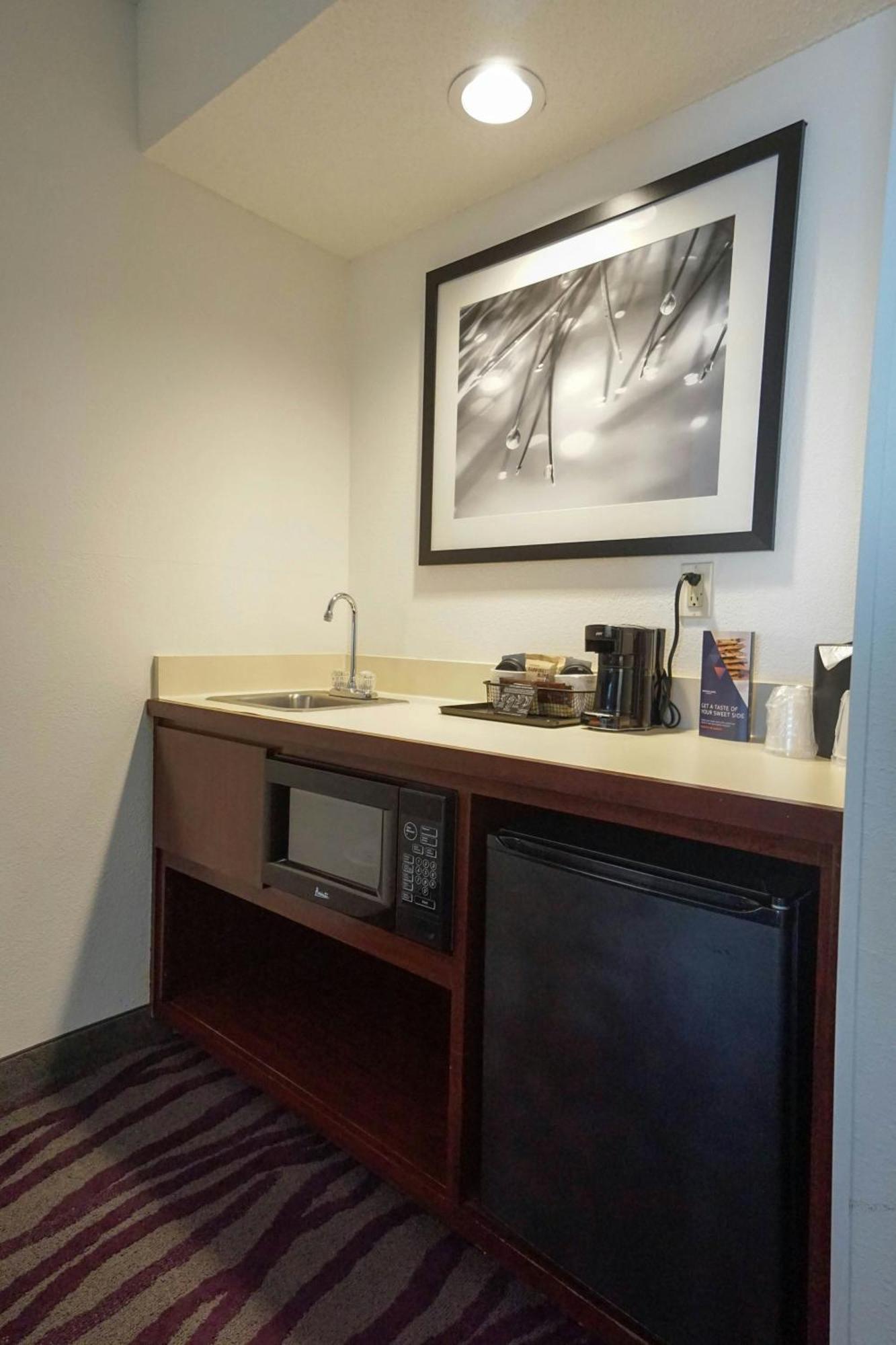 Springhill Suites By Marriott Savannah Midtown Exteriör bild